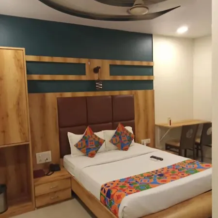Trendy Hotel Adore Palace - Nearby Mumbai Airport & Bkc Visa Consulate-2