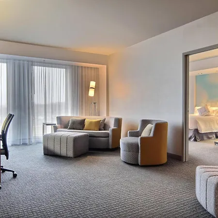 Courtyard By Marriott Quebec City-2