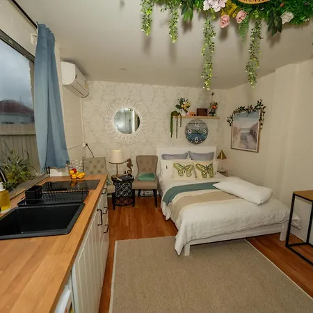 Beach Serenity Guesthouse-2
