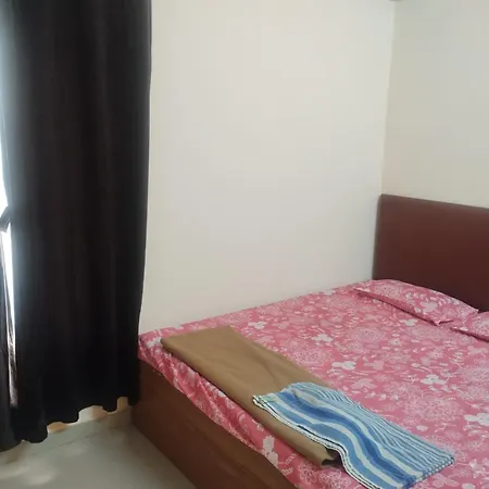 Hotel Metro Althan-3