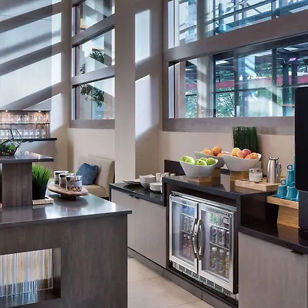 Wyndham Atlanta Buckhead Hotel & Conference Center-3
