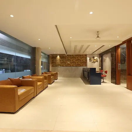 Hotel Elevate Inn - With Complimentary Pickup Or Drop Near Delhi Airport-2