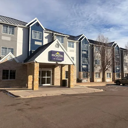 Microtel Inn & Suites By Wyndham Denver Airport-3