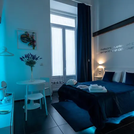 Skyhouse Chiaia-2