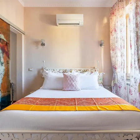 Central View Boutique - Milu Holidays Firenze-2