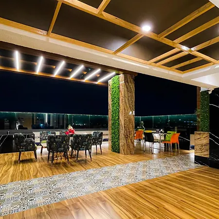 Hotel Auris & Banquets, Mumbai International Airport-3