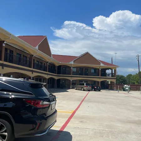 Regency Inn & Suites-3