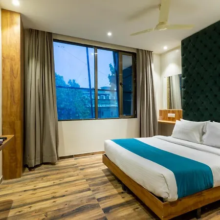 Prince Hotel-2