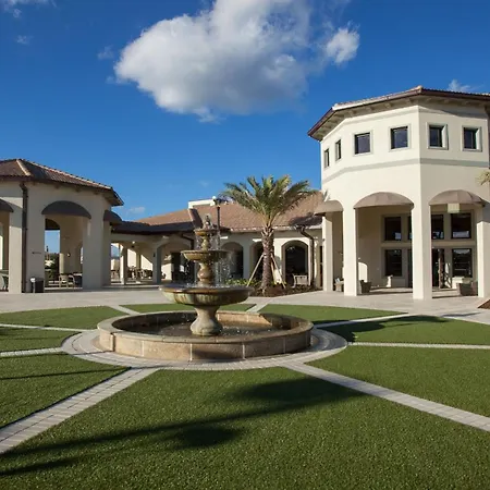 Spacious Retreat With Pool, Spa & Themed Rooms-3