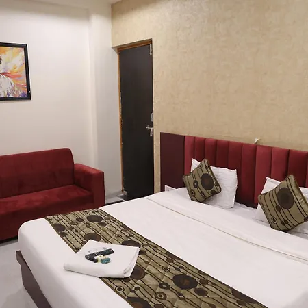 Hotel Lotus Inn-2