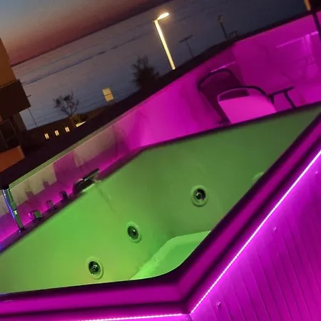Luxury Beach House-3
