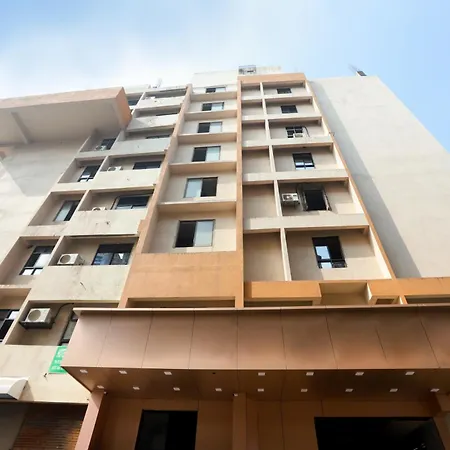 Hotel Bkc Minerva, Near Us Consulate-3
