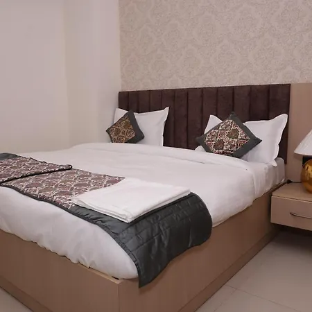 Hotel New Luxx Stay - Near Igi Airport-2