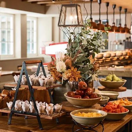 Rydges Australia Square-3