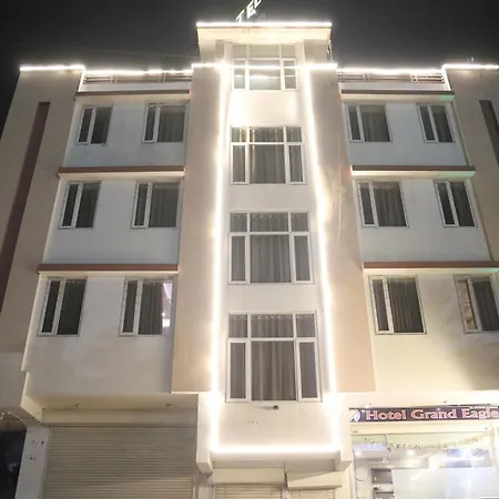 Hotel Grand Eagle Near Jecc Sitapura-2