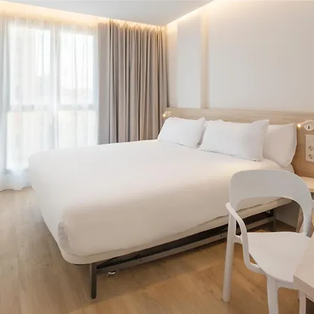 B&B Hotel Alicante Centro-3