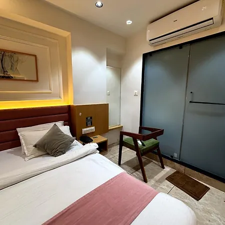 Hotel Cozzy Palace-3