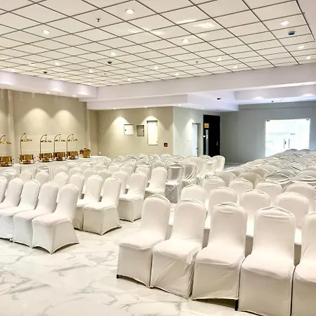 Palette Hotel By Checkin, Visakhapatnam-3