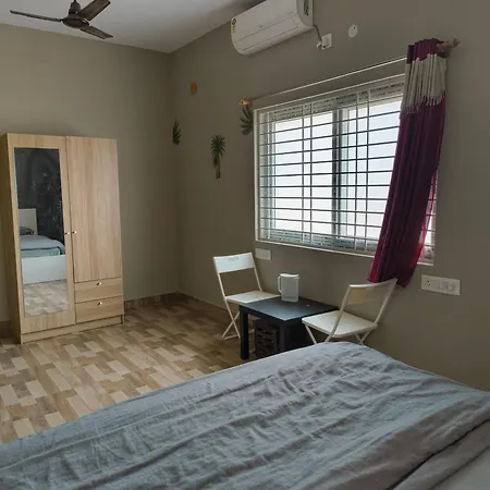 Jai Anjaneya Guesthouse-3
