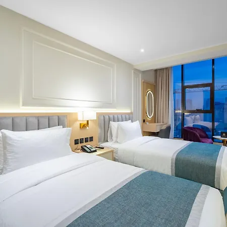 Grand Ambassador Hotel-2