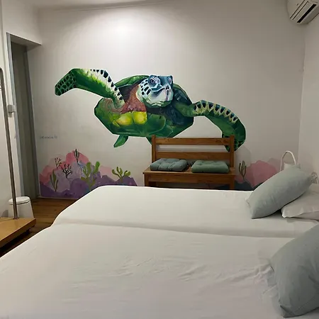 Alface Hall Hostel & Bar-2