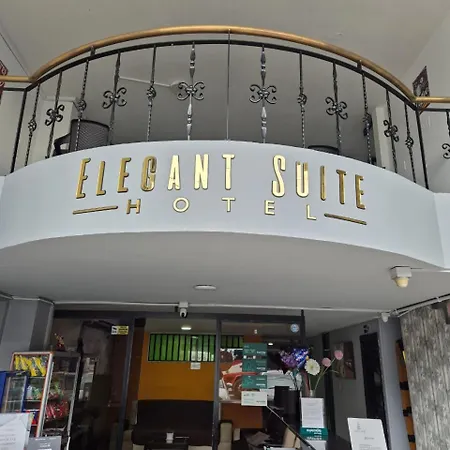 Hotel Elegant Suite-2