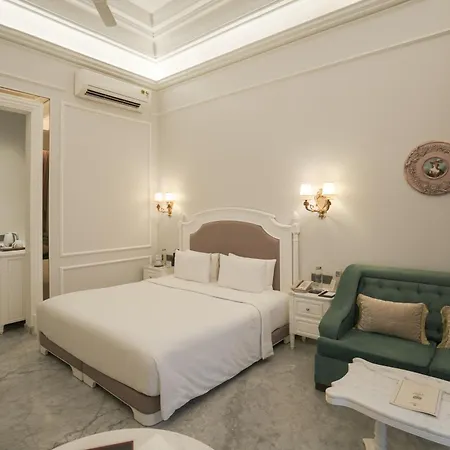 Hotel Hillock Ahmedabad-3