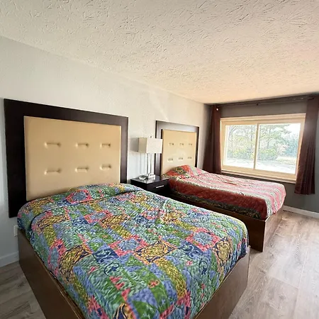 Blisspoint Inn Fka Motel 6T7-3