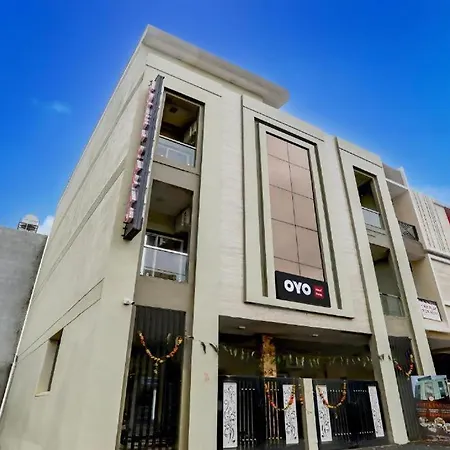 Gaurav Hotel And Restaurant-3