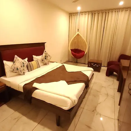 Hotel Vrs Inns-2
