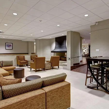 Best Western London Airport Inn & Suites-2