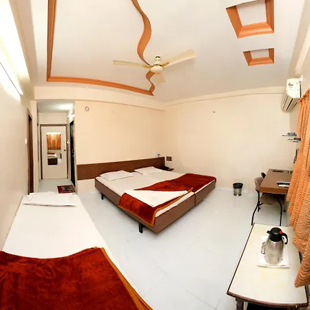 Hotel Regal Plaza-2