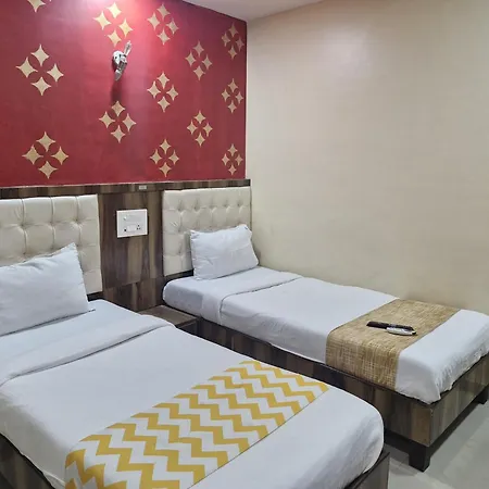 Hotel Crystal Park Near Nesco Exhibition Center-2