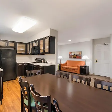 Mainstay Suites Chattanooga Hamilton Place-2