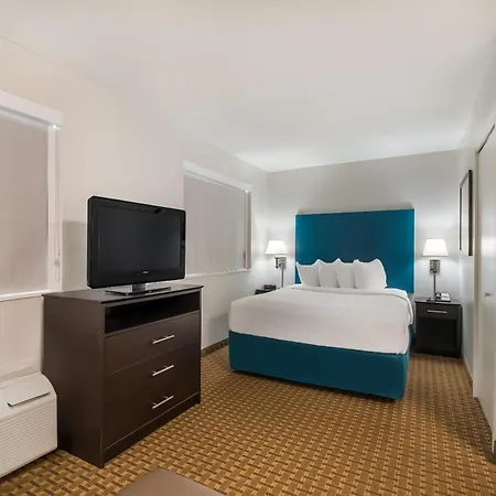 Mainstay Suites Chattanooga Hamilton Place-3