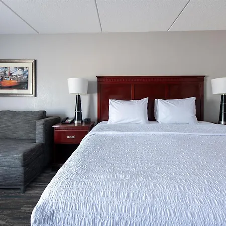 Hampton Inn Newport News-Yorktown-3