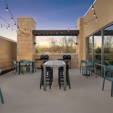 Home2 Suites Nashville Airport-2