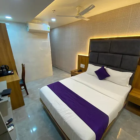 Hotel Bkc Gold View Near Bandra Kurla Complex-3