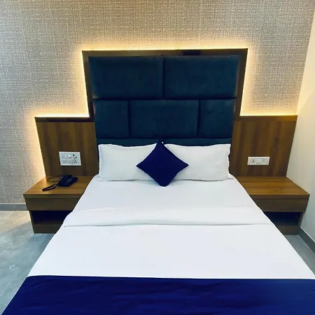 Hotel Bkc Gold View Near Bandra Kurla Complex-2