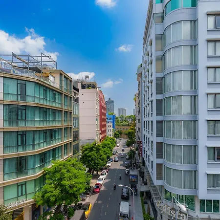 Salute Saigon Hotel And Spa-3
