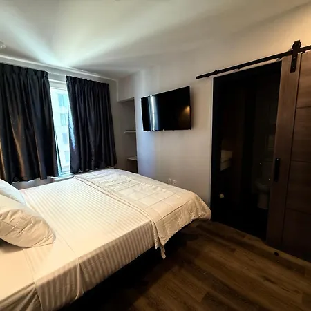 Bkway Hotel Brooklyn-2