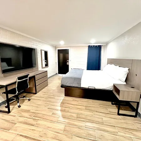 Economy Suites Extended Stay-3