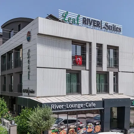 Leaf River Suites-3