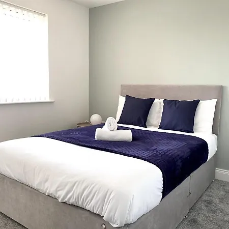 Cosy City Centre Townhouse-2
