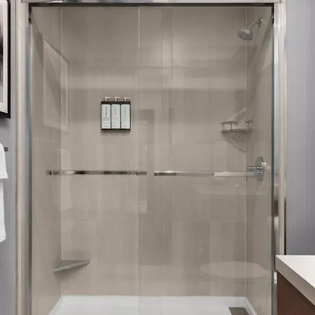 Hyatt House Mississauga / Airport Corp Center-3