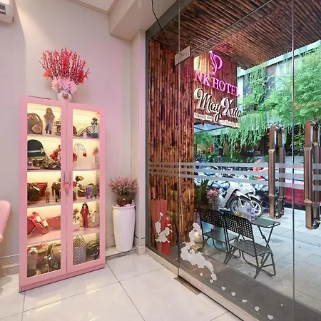 Pink Boutique Ben Thanh Hotel-2