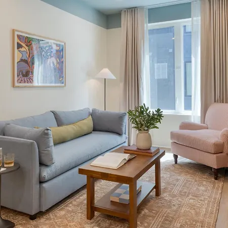 4 Units 16 Guests New 12 South Hotel Rooftop Courtyard The Gilmore-3