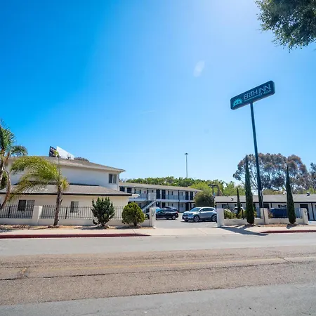 Flamingo Motel - San Ysidro-3