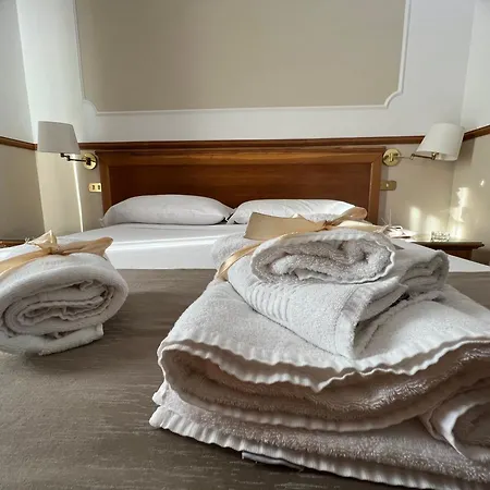 Hotel Leopardi-2