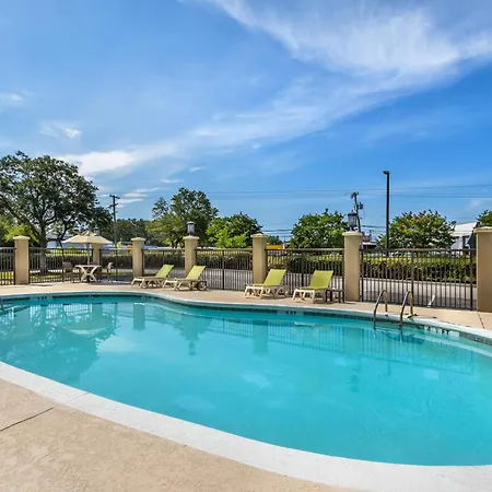 Comfort Suites Myrtle Beach Central-2